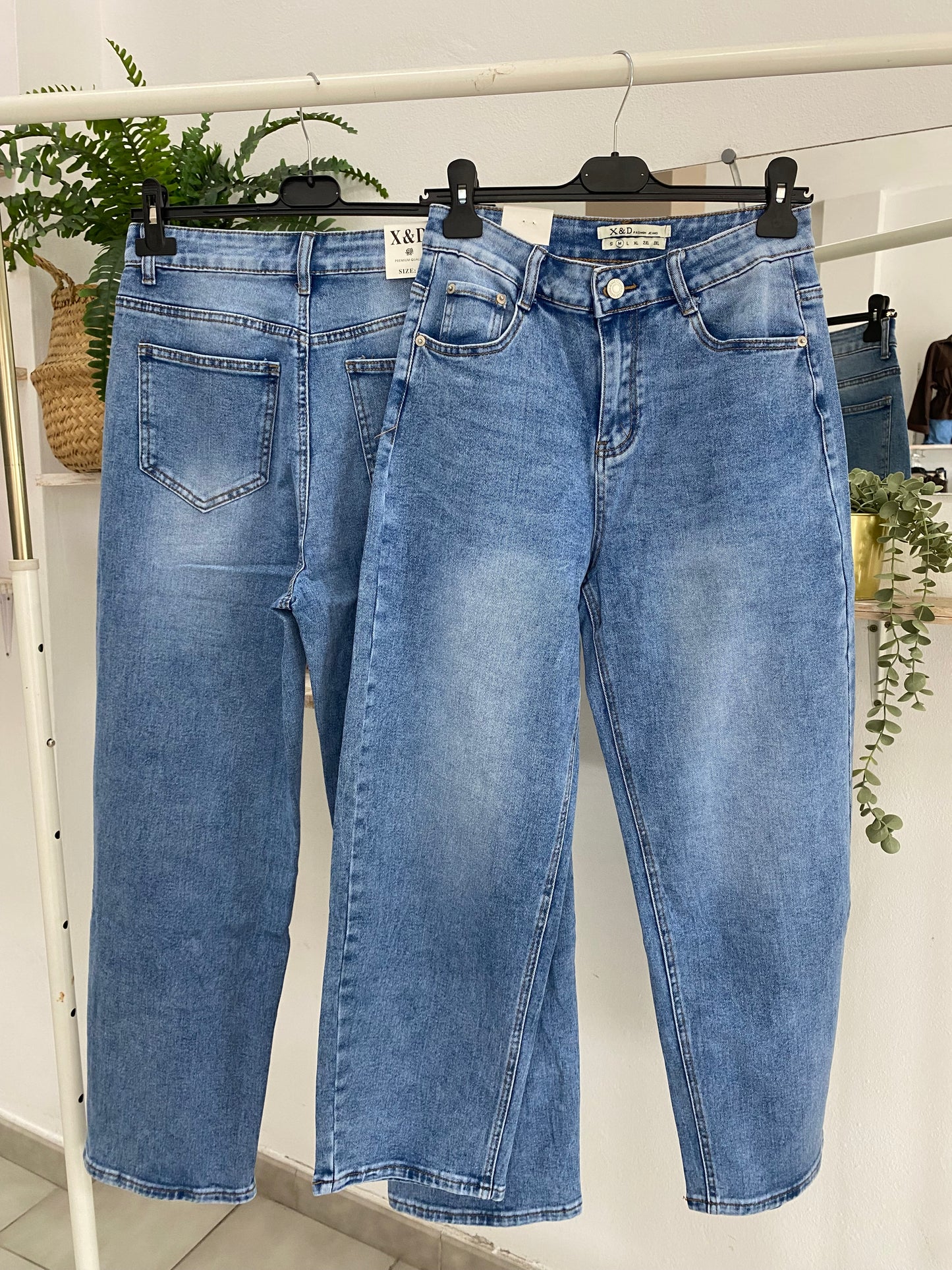 Jeans ballon con cinto